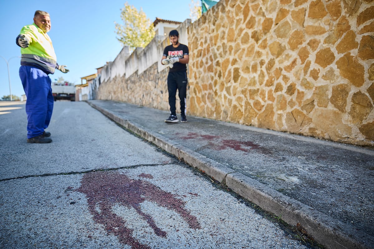 Un trafiquant de drogue présumé est mort et deux ont été blessés lorsqu'ils ont tiré sur les « géos » qui allaient les arrêter