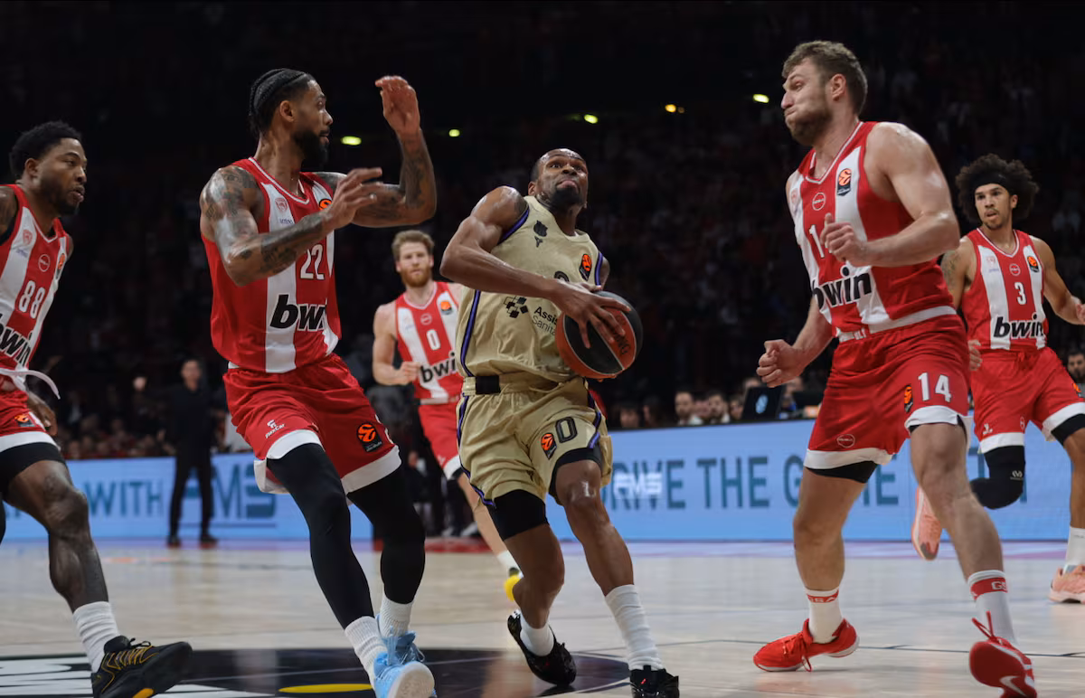 Barcelone tombe la tête haute face à l'Olympiacos