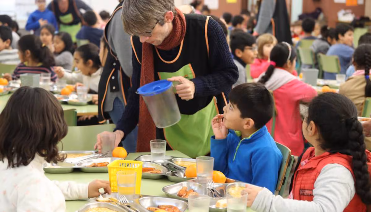 Le prix de la cantine scolaire en Catalogne augmente à nouveau de 4% et s'élève à 7,83 euros par jour