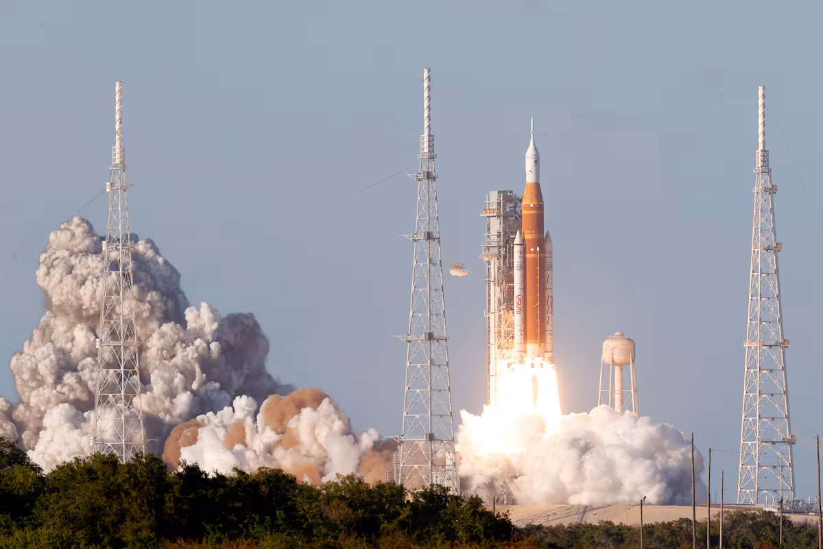 Lancement de la mission Artemis 2 – 2 avril 2026 | Le vaisseau spatial Orion dépasse le moment critique de la mission et se dirige déjà vers la Lune