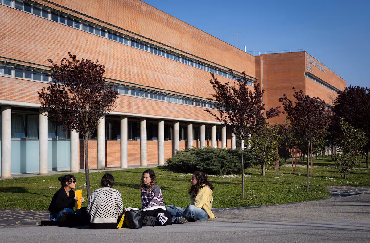 L'absentéisme secoue les salles de classe universitaires