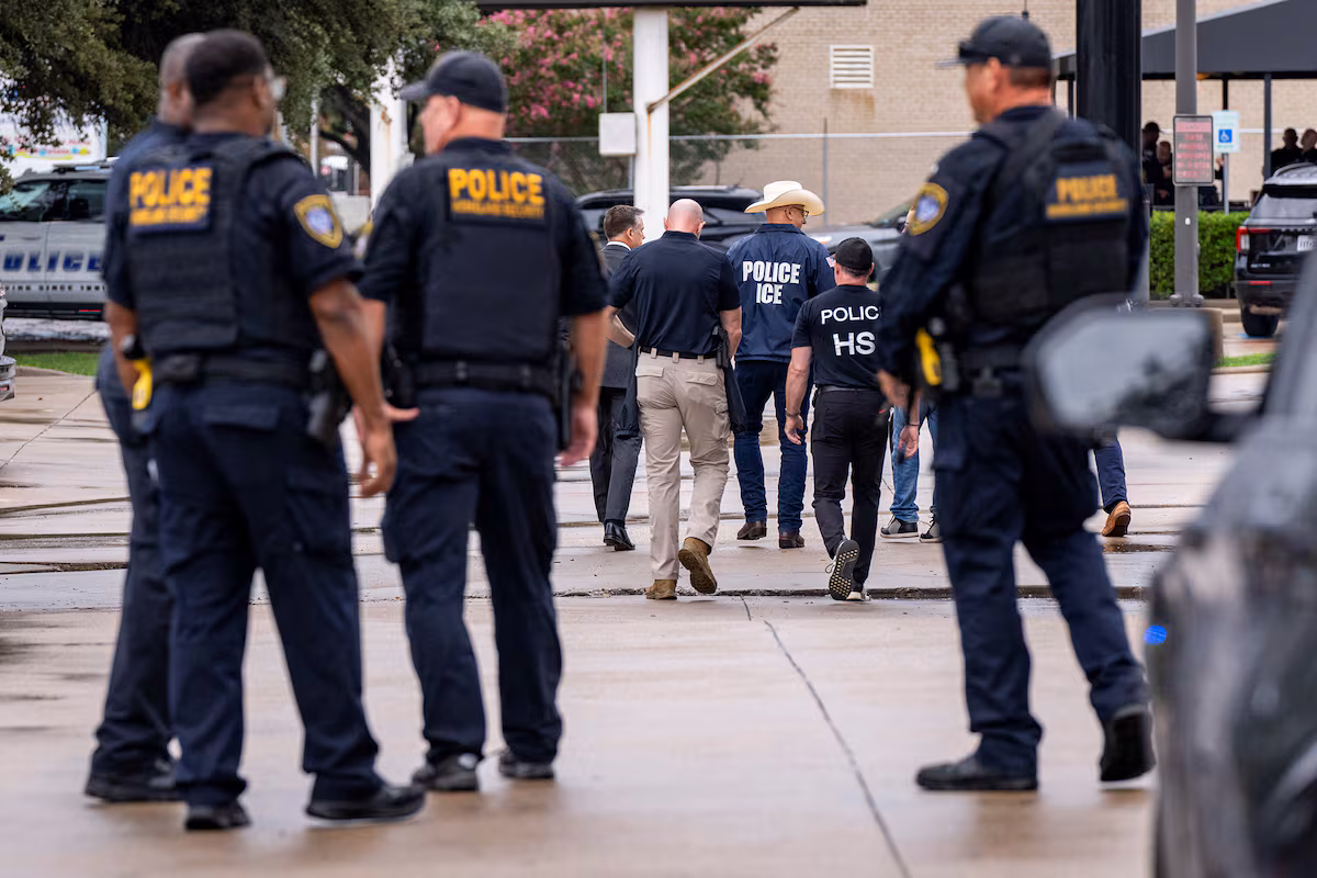 La police du Texas pourra arrêter les personnes soupçonnées d'avoir franchi illégalement la frontière