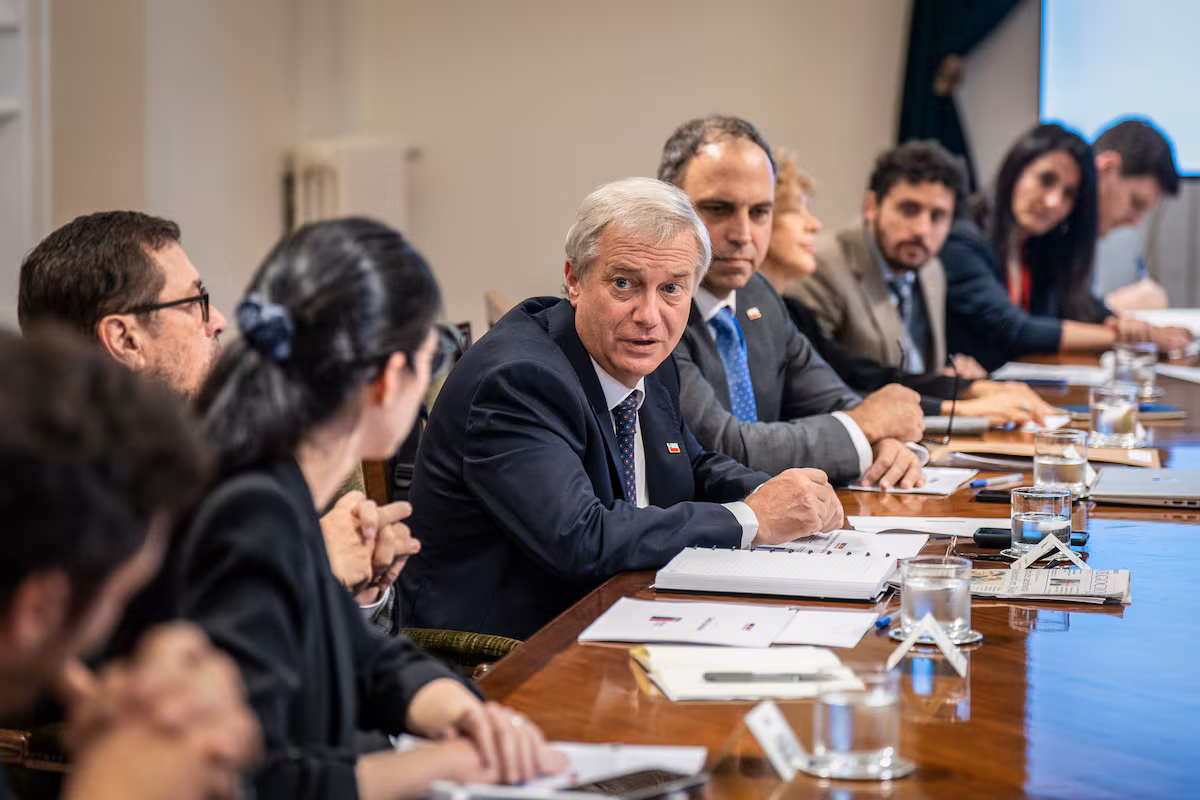 La pression du gouvernement Kast sur les défaillants de CAE laisse un « pic » de collecte dans les caisses fiscales du Chili