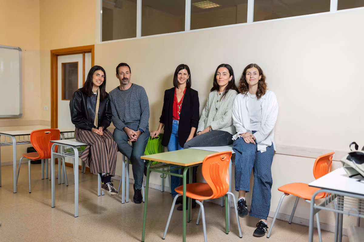 Sans blouse blanche, ni consultation ni salle d'attente : des psychologues apportent la thérapie dans les écoles de Madrid