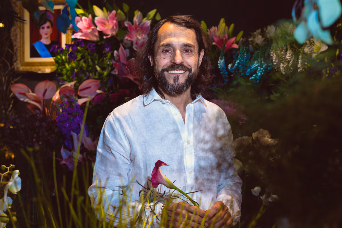 Julio Sánchez, l'ancien séminariste qui envoie des fleurs à la reine Letizia tous les mardis : « Je ne suis pas monarchiste, je suis 'letiziste' »