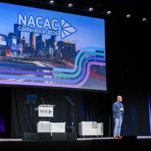 La conférence annuelle de la NACAC a abordé l'IA et la valeur universitaire